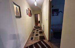 Apartament cu 3 camere, zona 8 Mai, 68 mp