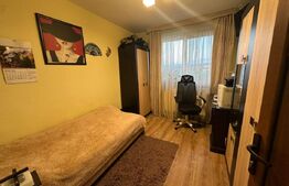 Apartament cu 3 camere, zona 8 Mai, 68 mp