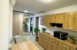 Apartament, 2 camere decomandat, zona centrala