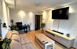 Apartament, 2 camere decomandat, zona centrala