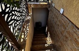 Casa P+1+M de vanzare