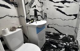 Apartament cu 3 camere, decomandat, etaj 2, zona 9 Mai