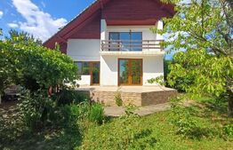 Casa plan parter plus etaj cu 6 camere, 250 mp si 2400 mp teren, zona Pestisani