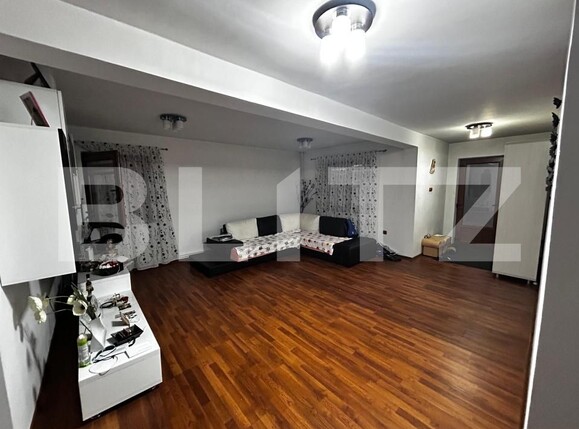 Casa de închiriat 4 camere Sud - 178656CI | BLITZ Târgu Jiu | Poza1