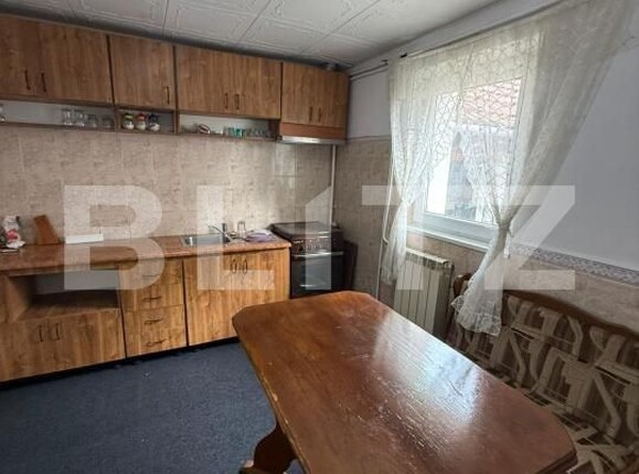 Casa de vânzare 4 camere Central - 180071CV | BLITZ Târgu Jiu | Poza3