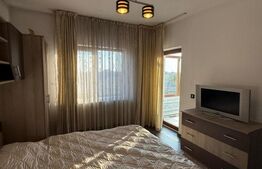 Apartament cu 3 camere, decomandat, 70 mp, etaj 2