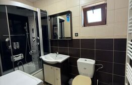 Apartament cu 3 camere, decomandat, 70 mp, etaj 2