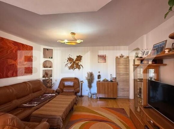 Apartament de vânzare 4 camere 9 Mai - 180708AV | BLITZ Târgu Jiu | Poza1