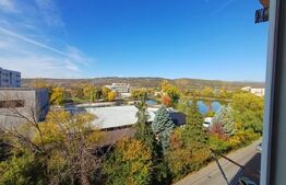 Apartament de vanzare, cu 3 camere, 72 mp, zona parc Debarcader