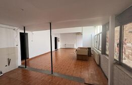 Spatiu comercial, 74 mp, Rovinari