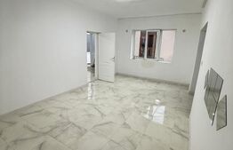 Spatiu comercial, 61 mp, oras Rovinari 