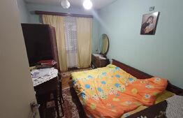 Apartament de vanzare, 3 camere, 70 mp, zona Samboteanu