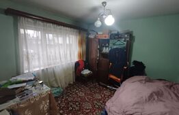 Apartament de vanzare, 3 camere, 70 mp, zona Samboteanu