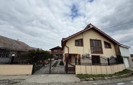 Case + teren de vanzare la 11 km de Tg Jiu