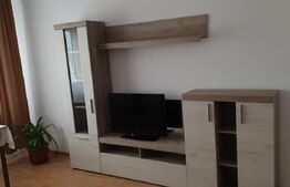 Apartament decomandat - Langa Liceul Ecaterina