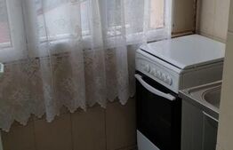 Apartament decomandat - Langa Liceul Ecaterina