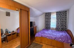 Casa de vanzare, la 11 km de Targu Jiu