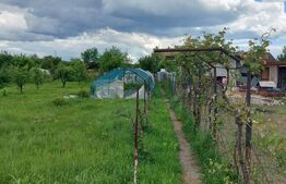 Casa de vanzare, la 11 km de Targu Jiu