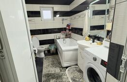 Casa de vanzare, la 10 km de orasul Targu Jiu