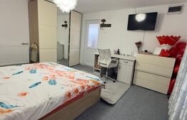 Casa de vanzare, la 10 km de orasul Targu Jiu