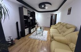 Apartament 3 camere, 68 mp, zona 9 Mai - Aleea Teilor