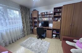 Apartament 3 camere, 68 mp, zona 9 Mai - Aleea Teilor