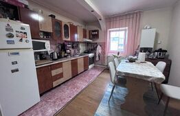 Apartament 2 camere, 54 mp, zona 9 Mai - Liceul Spiru