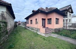 Casa cu Anexe-Bld Ecaterina