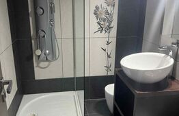 Apartament 2 camere decomandat ,  renovat complet zona 8 MAI