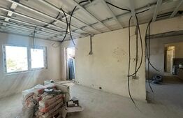 Apartament 3 camere decomangdat zona 8 mai 