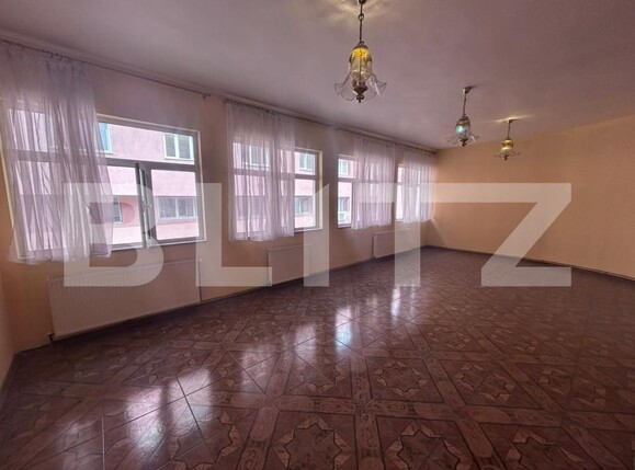 Spațiu comercial de închiriat Ultracentral - 194116SIC | BLITZ Târgu Jiu | Poza2