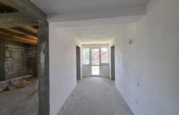 Casa cu suprafata de 395 mp - Com. Arcani sat Sanatesti