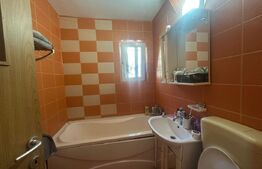Apartament 2 camere, decomandat, zona centrala