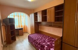 Apartament 3 camere, decomandat, etajul 3, zona 9 Mai