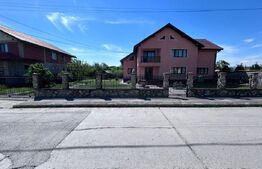 Casa 332 mp, teren 1000 mp - zona Primaverii