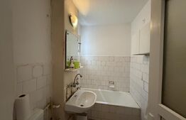 Apartament 3 camere, etaj 2, zona Plopilor