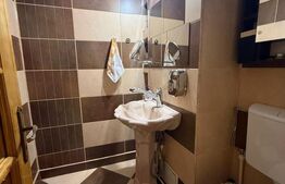Apartament cu 4 camere, decomandat, zona 9 Mai
