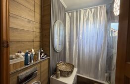 Apartament 3 camere decomandat, 60 mp, zona Plopilor 