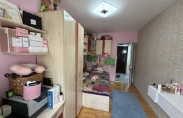Apartament 3 camere decomandat, 60 mp, zona Plopilor 