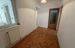 Apartament 3 camere, decomandat, 70 mp, zona Nicolae Balcescu