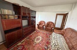 Apartament cu 3 camere, decomandat, 72 mp, zona Victoriei