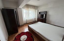Apartament cu 3 camere, decomandat, 72 mp, zona Victoriei