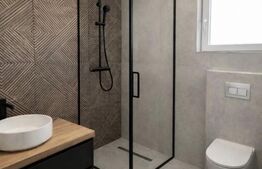 Apartament 3 camere, 2 bai, curte proprie, zona Panduri 