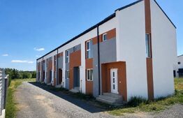 Apartament 3 camere, 2 bai, curte proprie, zona Panduri 