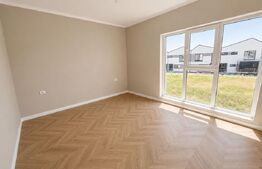 Apartament 3 camere, 2 bai, curte proprie, zona Panduri 