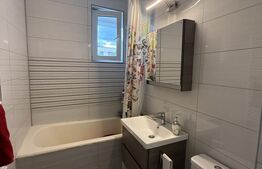 Apartament 4 camere, 78 mp, zona centrală, Et 3