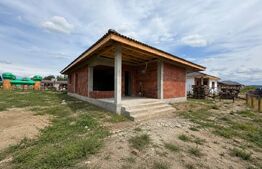 Casă 130 mp , zona Ana Ipatescu 