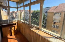 Apartament 3 camere, decomandat, zona Centrală