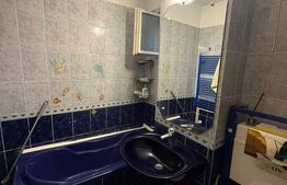 Apartament 3 camere, Decomandat, Zona Mall, Et 2