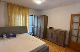 Apartament 3 camere, decomandat, Zona Mall, Et 2